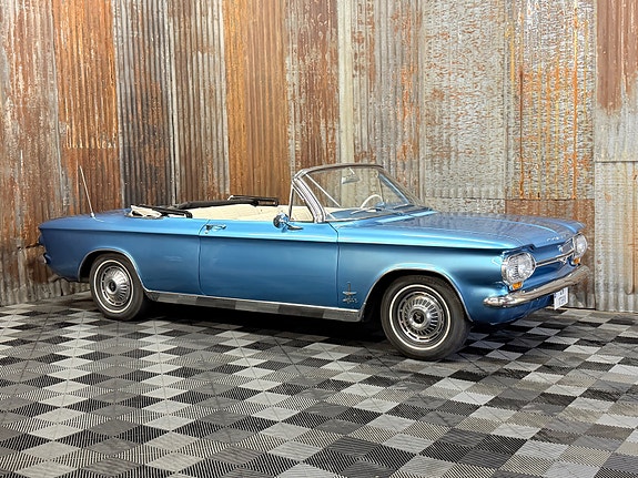 Chevrolet Corvair 2 of 30