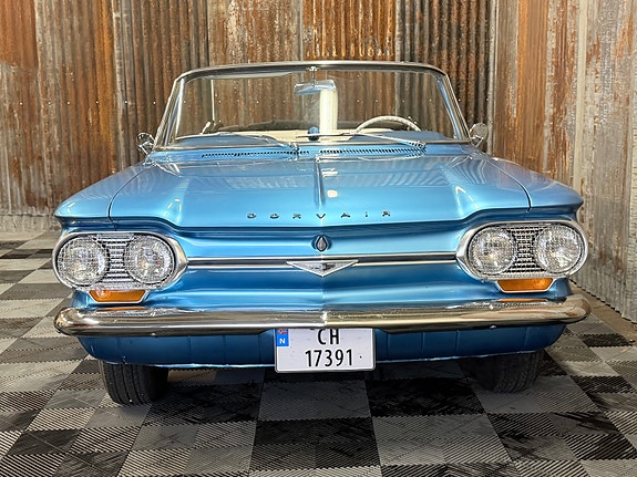 Chevrolet Corvair 7 of 30