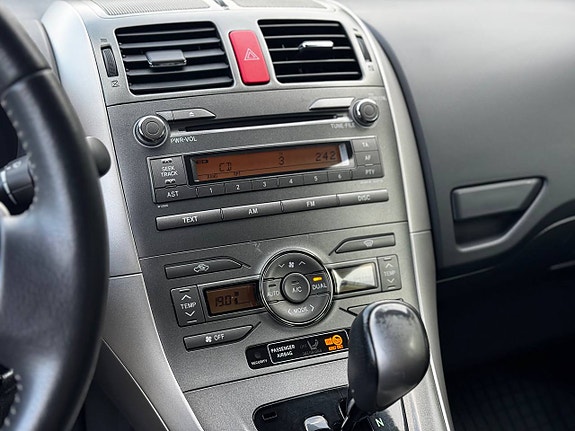 Toyota Auris 9 of 10