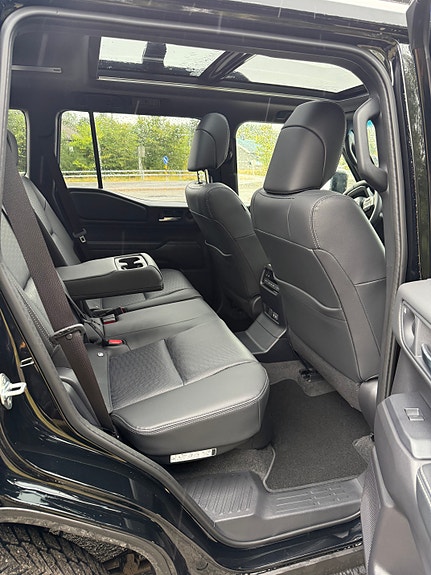 Toyota Land Cruiser 13 of 23