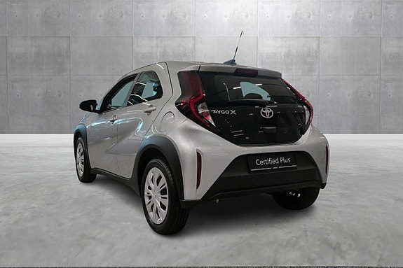 Toyota Aygo X 3 of 21