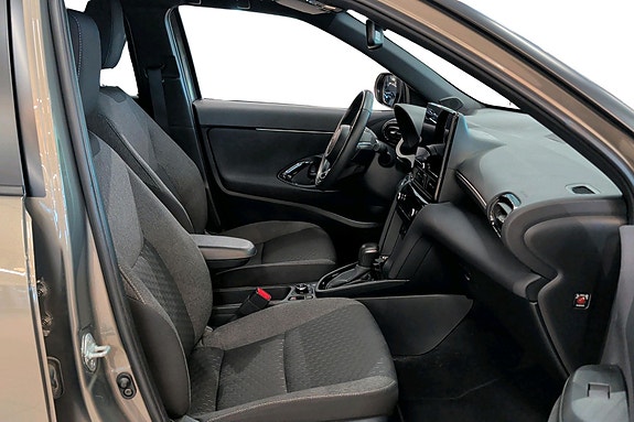 Toyota Yaris Cross 15 of 20