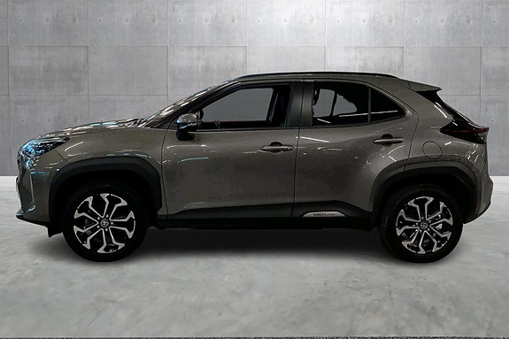 Toyota Yaris Cross 2 of 20