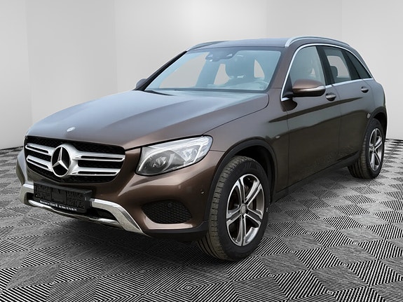 Mercedes-Benz GLC220 d 7 of 17