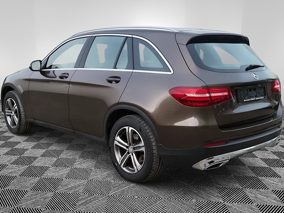 Mercedes-Benz GLC220 d 5 of 17