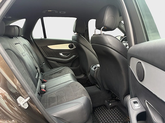 Mercedes-Benz GLC220 d 11 of 17