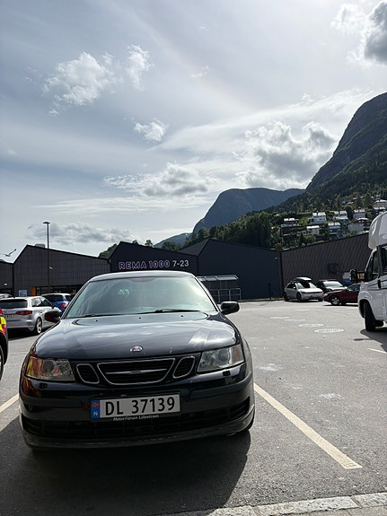 Saab 9-3 2 of 18