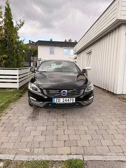 Volvo V60 5 of 29