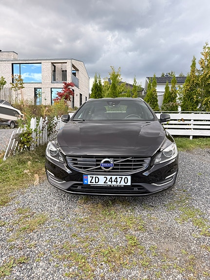 Volvo V60 12 of 29