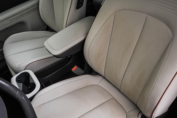 Hyundai Ioniq 5 14 of 30