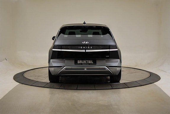 Hyundai Ioniq 5 4 of 30