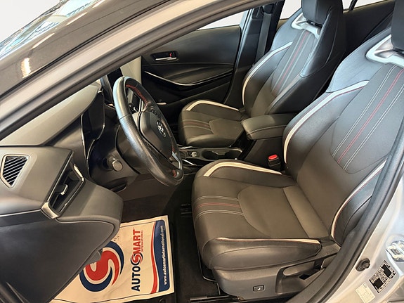 Toyota Corolla 9 of 19