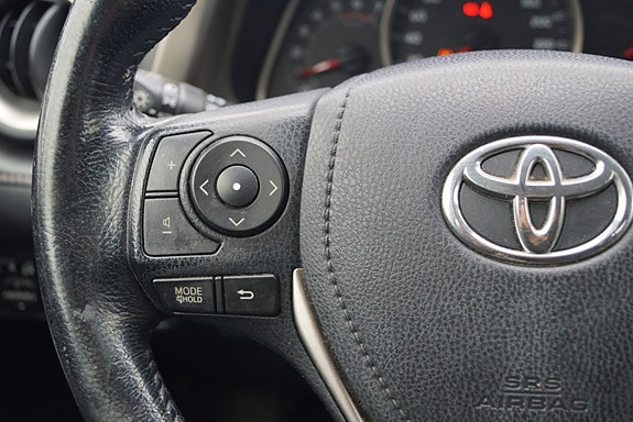 Toyota RAV4 20 of 30
