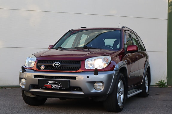 Toyota RAV4 2 of 30