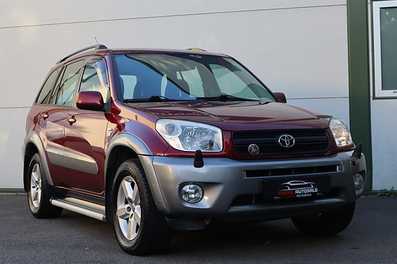 Toyota RAV4 7 of 30