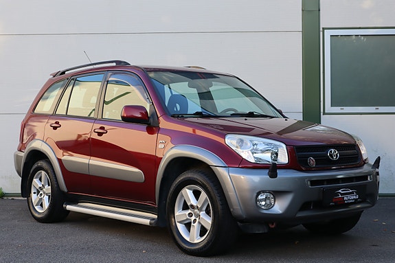 Toyota RAV4 6 of 30