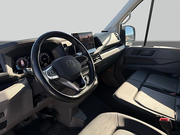 Volkswagen Crafter 9 of 16