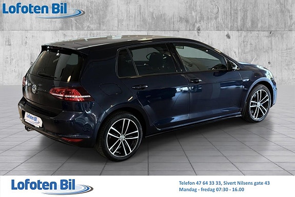 Volkswagen Golf VII 3 of 30