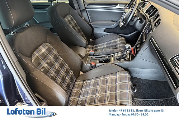 Volkswagen Golf VII 22 of 30