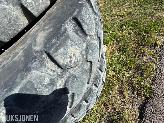 Andre Michelin XHA 15.5R25 13 of 16