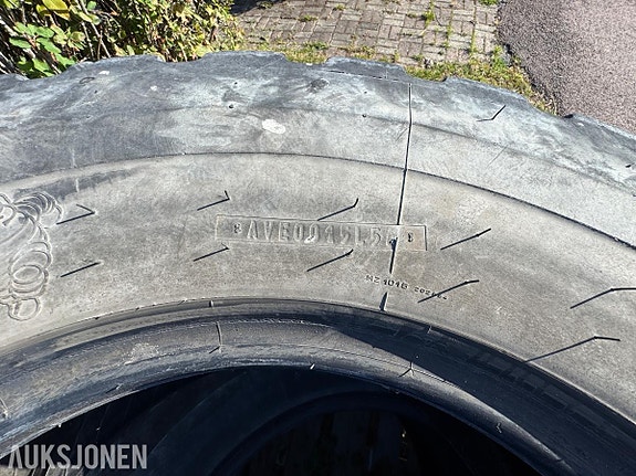 Andre Michelin XHA 15.5R25 8 of 16