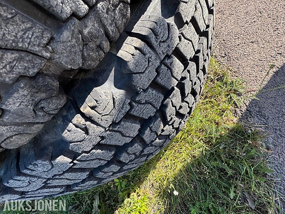 Andre Bridgestone V-Steel Snow Wedge 23.5R25 13 of 16