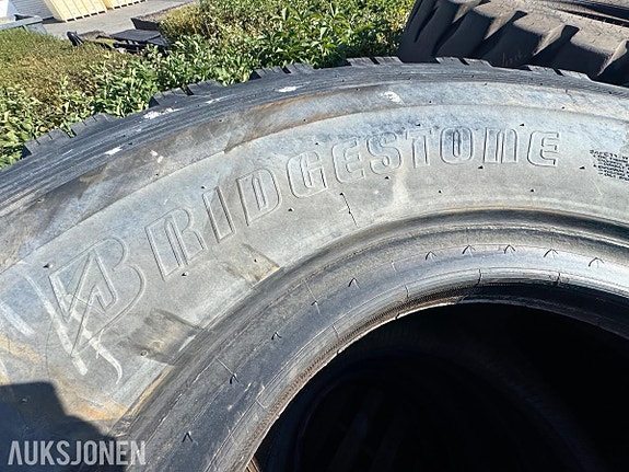 Andre Bridgestone V-Steel Snow Wedge 23.5R25 5 of 16
