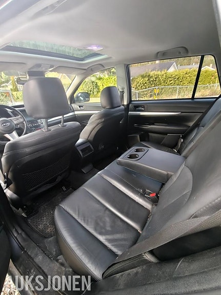 Subaru Outback 8 of 8