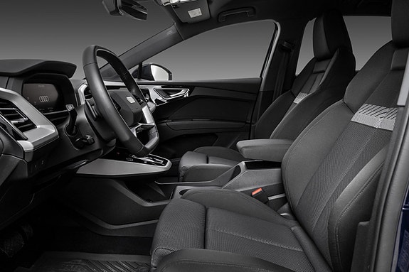 Audi Q4 e-tron 9 of 30