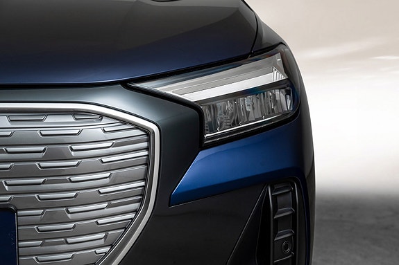 Audi Q4 e-tron 5 of 30