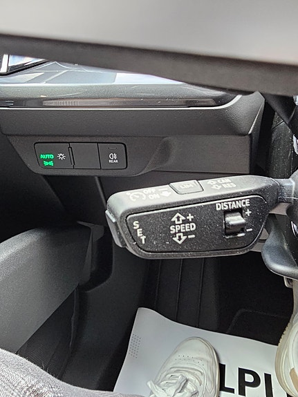 Audi Q4 e-tron 27 of 30