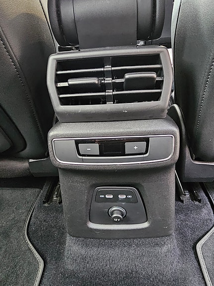 Audi Q4 e-tron 19 of 30