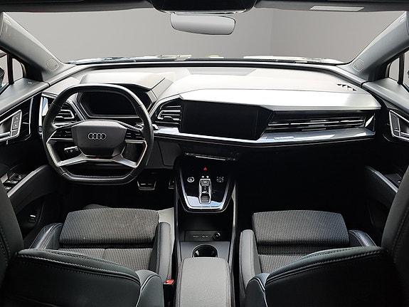 Audi Q4 e-tron 21 of 30