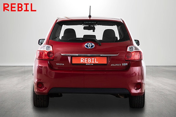 Toyota Auris 6 of 23