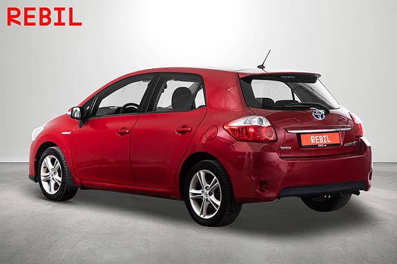 Toyota Auris 5 of 23