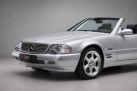 Mercedes-Benz SL500 8 of 21