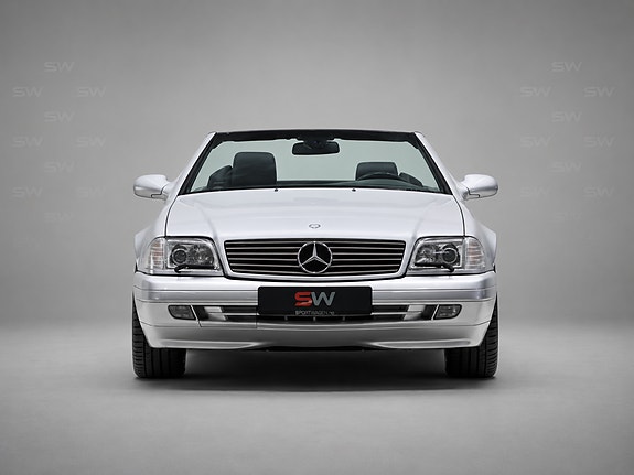 Mercedes-Benz SL500 15 of 21