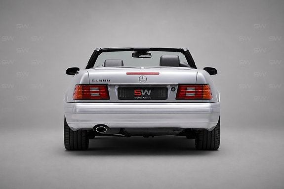 Mercedes-Benz SL500 16 of 21
