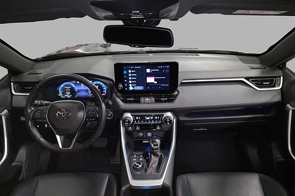 Toyota RAV4 Plug-in Hybrid 9 of 25
