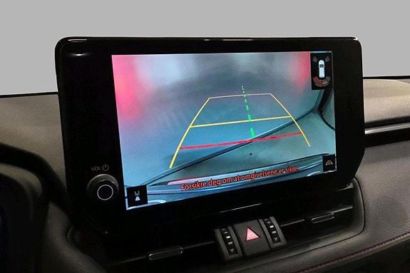 Toyota RAV4 Plug-in Hybrid 23 of 25