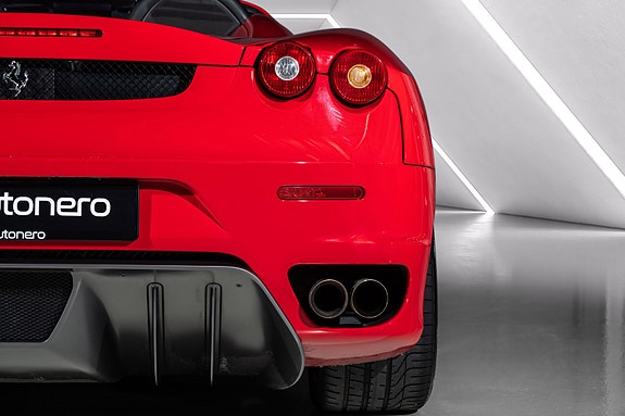 Ferrari 430 7 of 30
