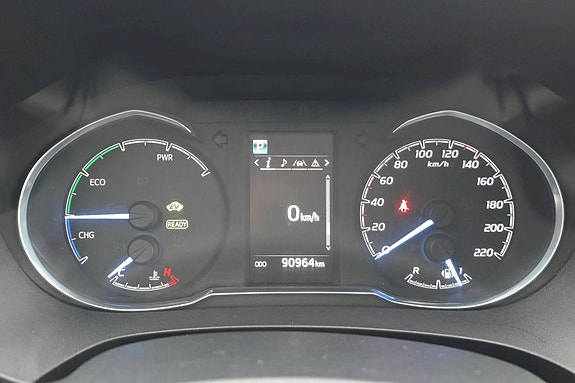 Toyota Yaris 10 of 24