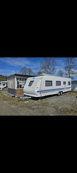 Hobby Exclusive 720 med spikertellt sagelvvatn camping 2 of 28
