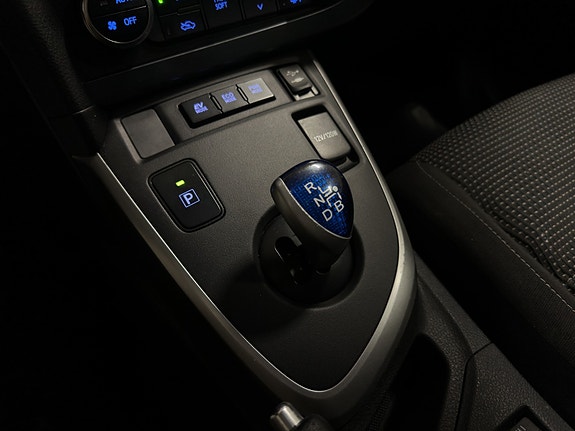Toyota Auris 16 of 26