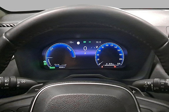 Toyota RAV4 Plug-in Hybrid 12 of 28