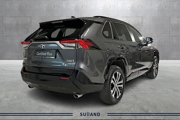Toyota RAV4 Plug-in Hybrid 5 of 28