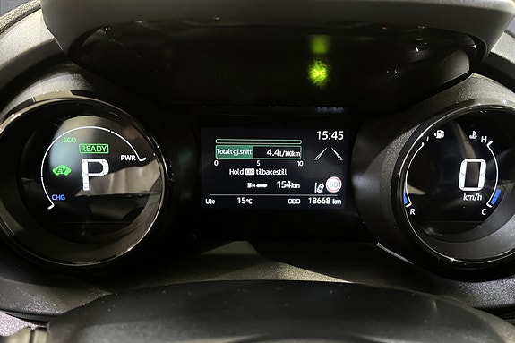 Toyota Yaris 13 of 22