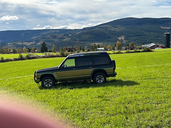 Nissan Patrol 2 of 30