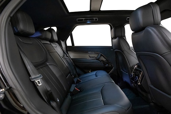 Land Rover Range Rover Sport 20 of 30