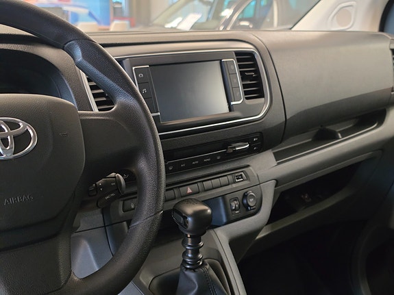 Toyota Proace 12 of 29